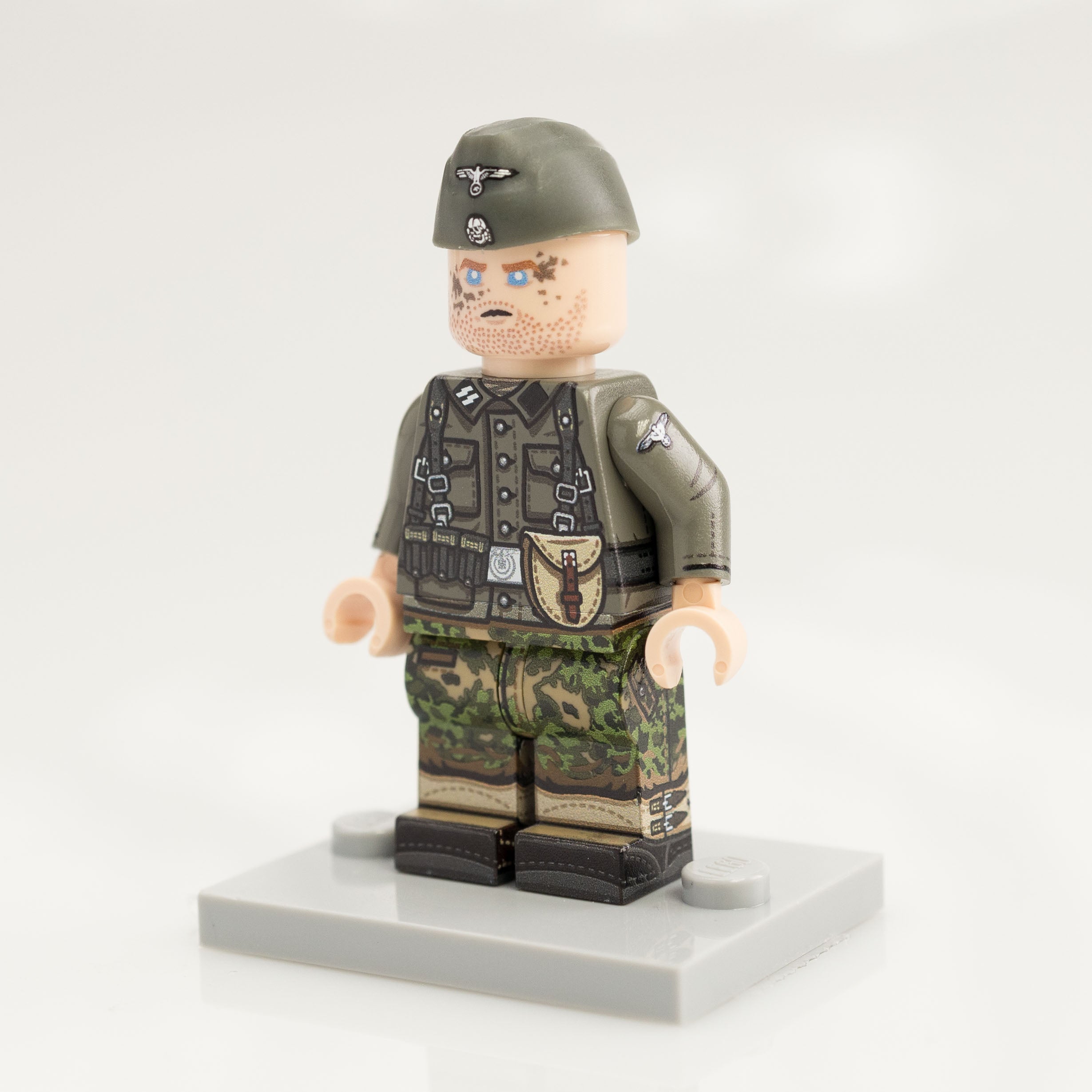 Old Grey German Minifigure #58 – The Minifig Co.